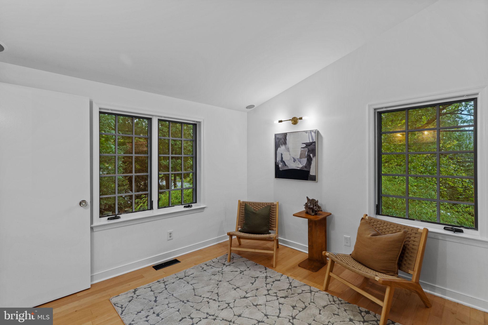 SWARTHMORE - Residential