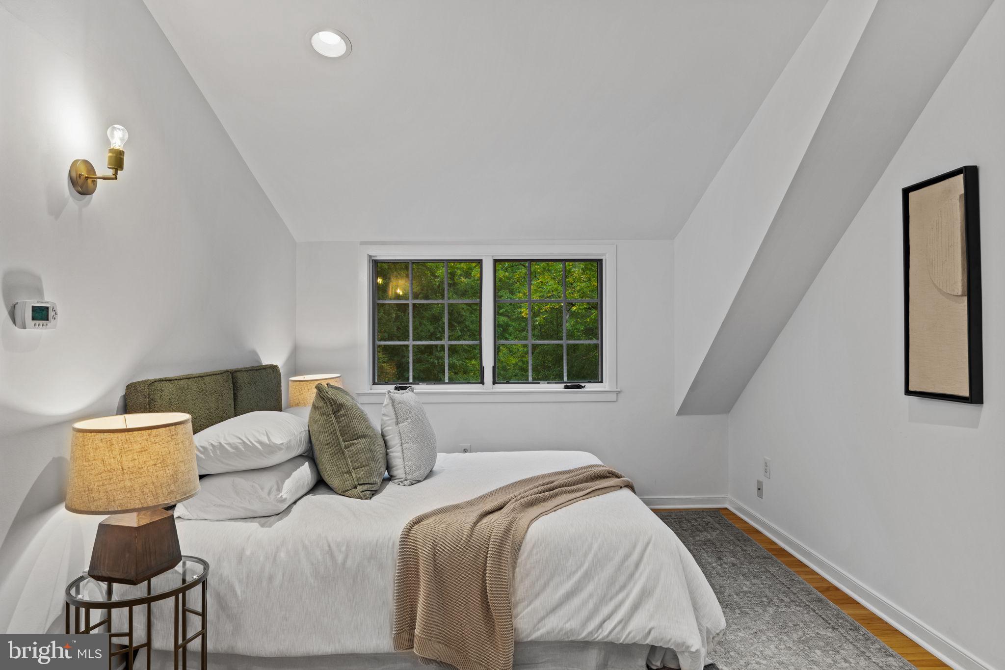 SWARTHMORE - Residential