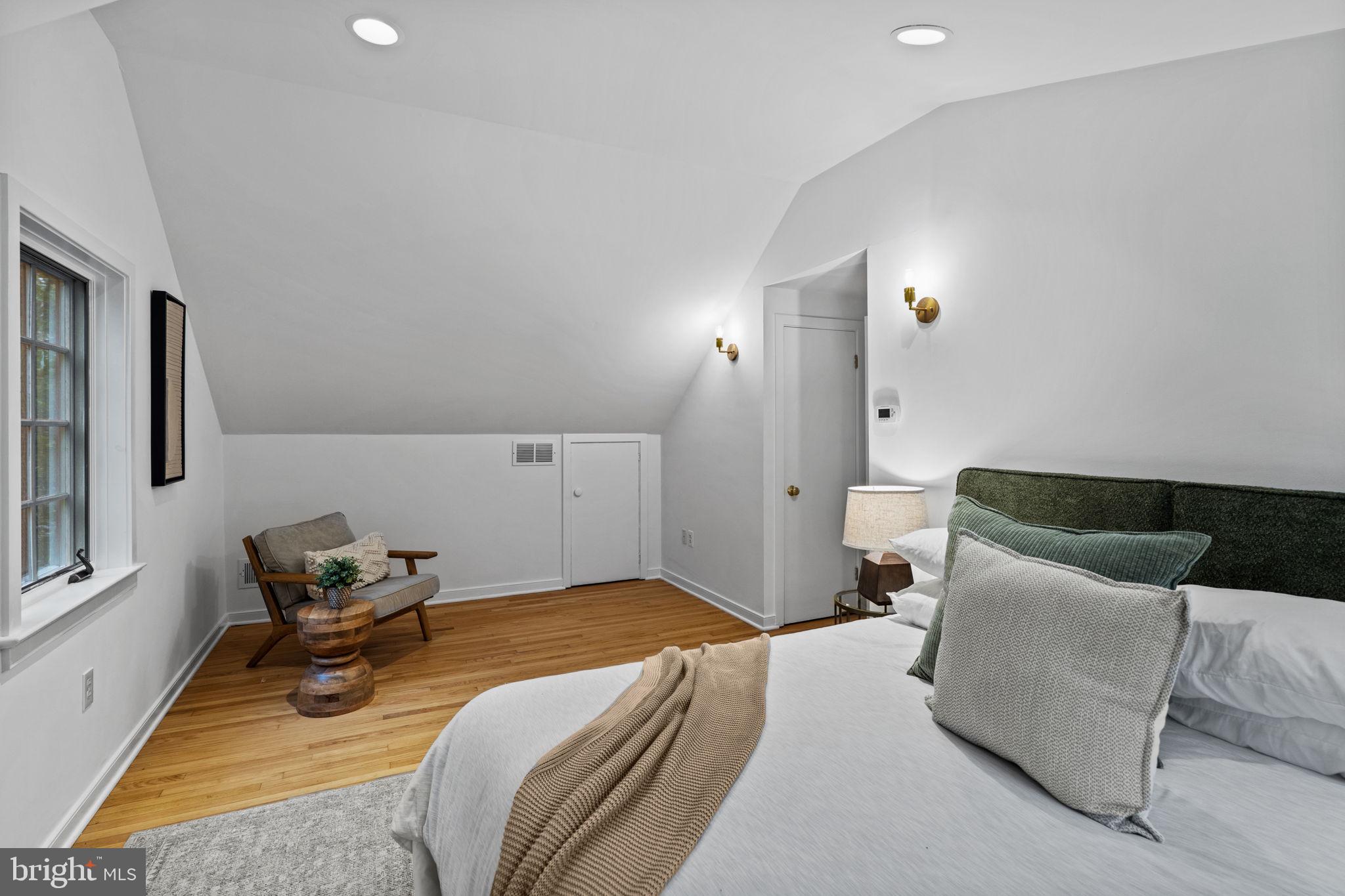 SWARTHMORE - Residential