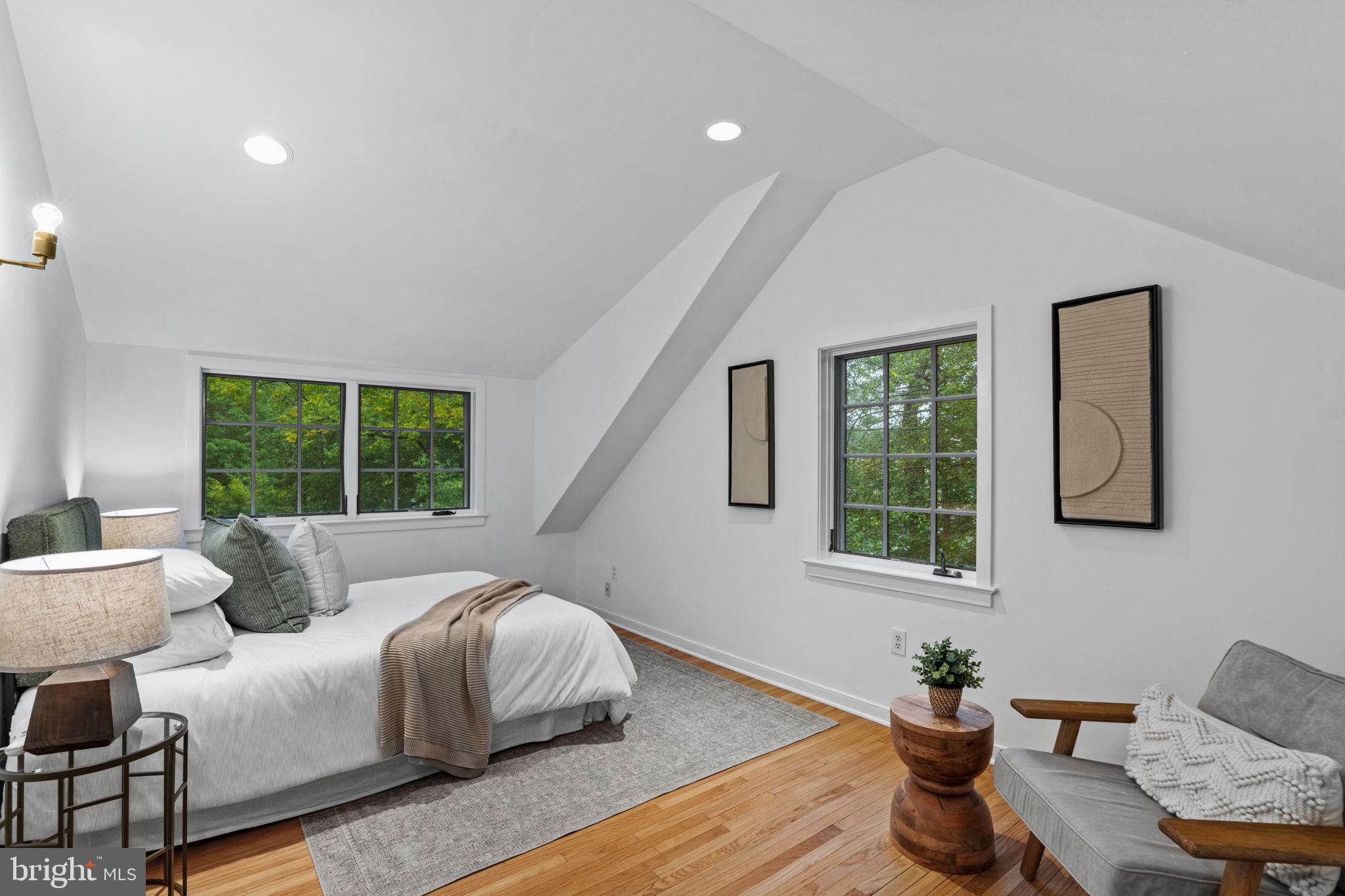 SWARTHMORE - Residential