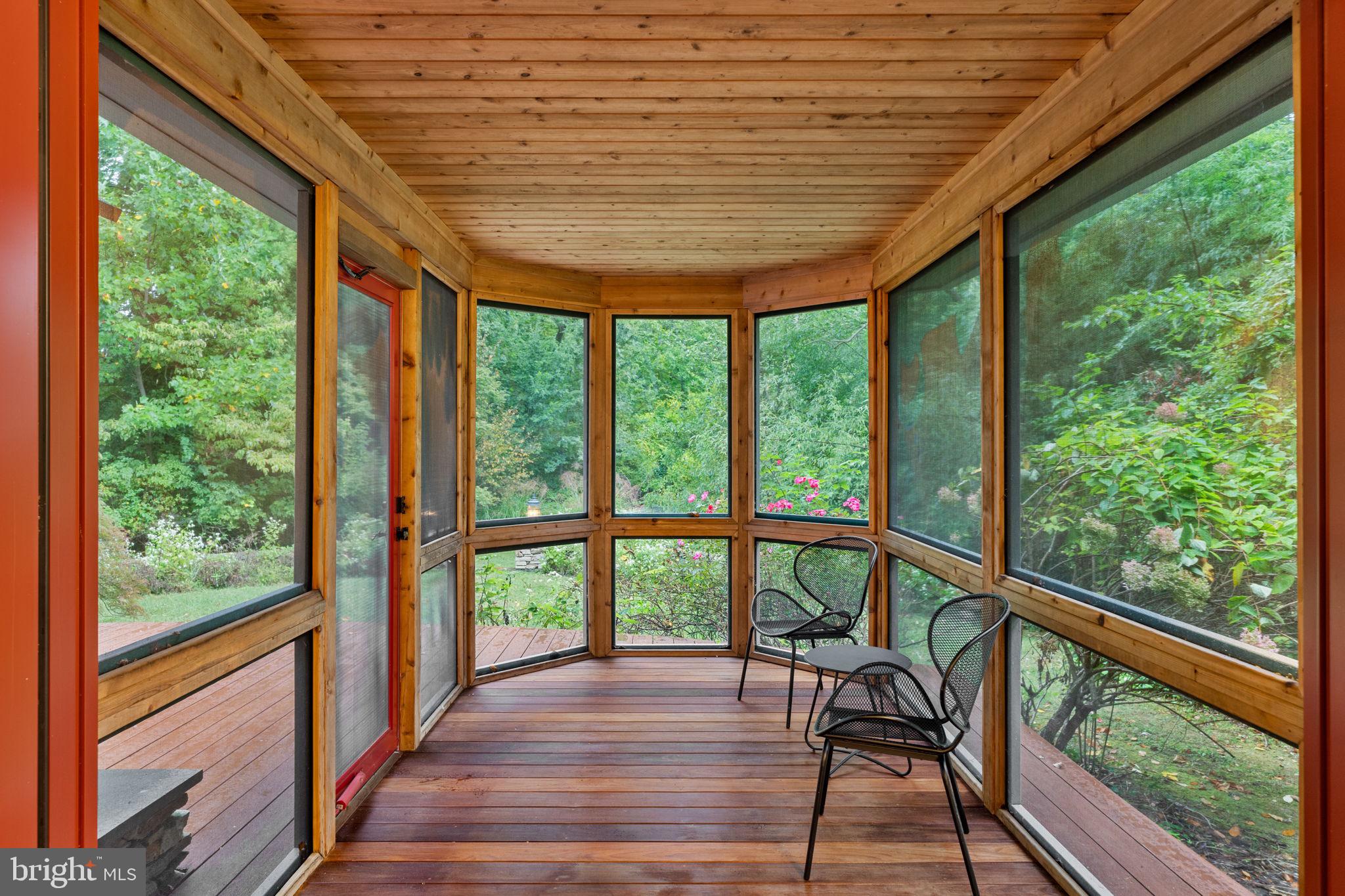 SWARTHMORE - Residential