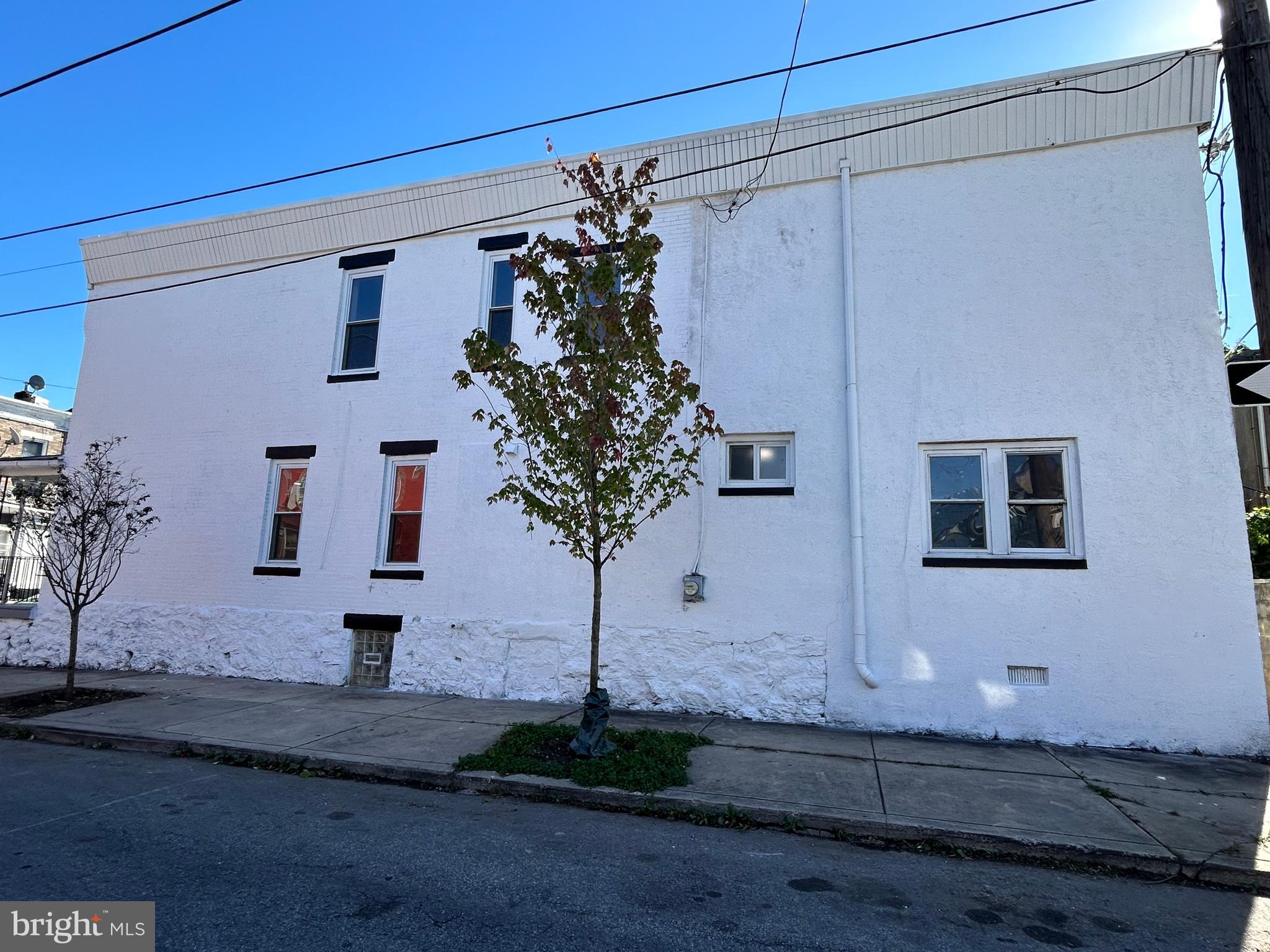 228 N ALDEN STREET