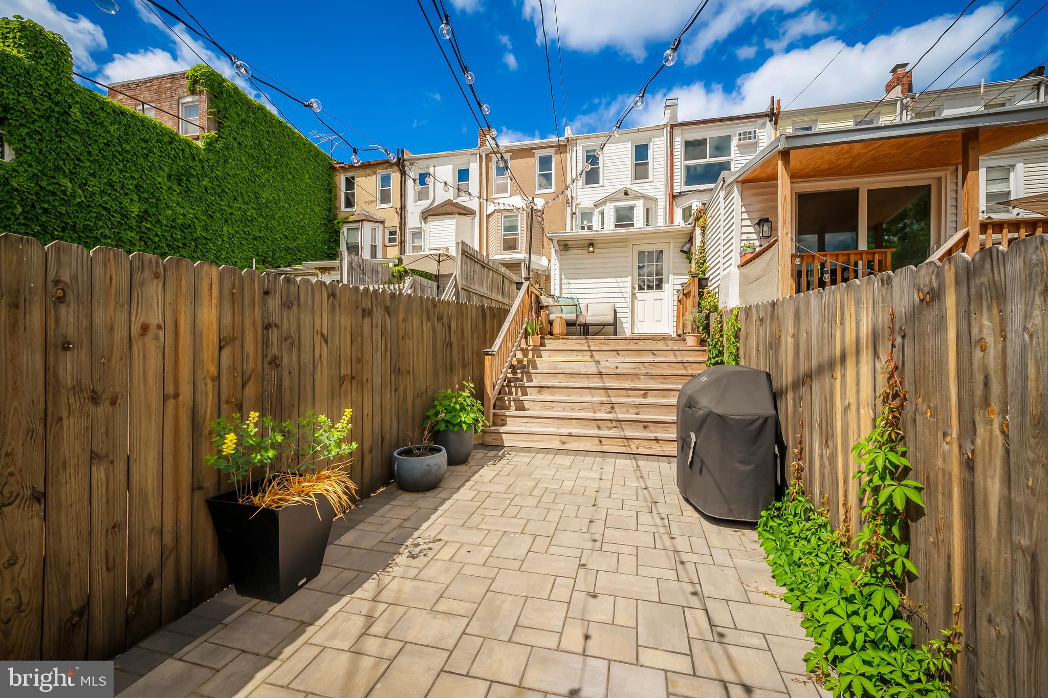 HAMPDEN HISTORIC DISTRICT - Residential