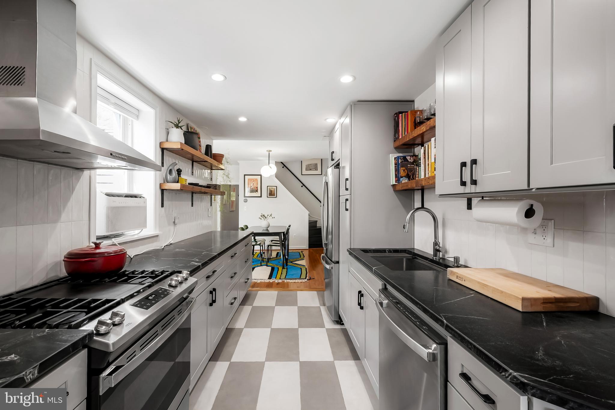 HAMPDEN HISTORIC DISTRICT - Residential