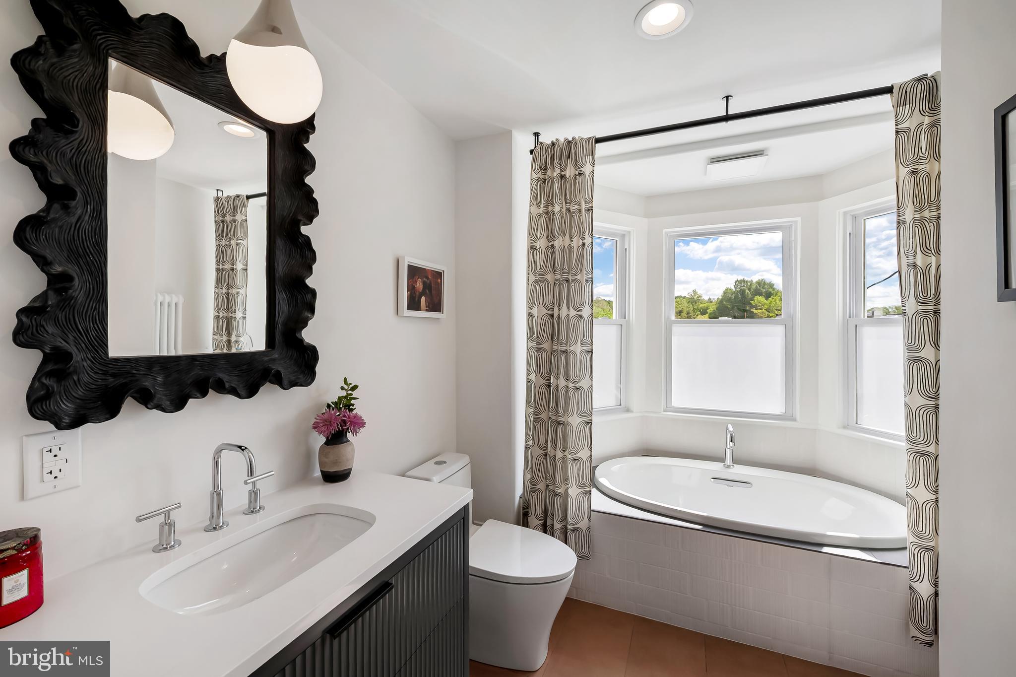 HAMPDEN HISTORIC DISTRICT - Residential