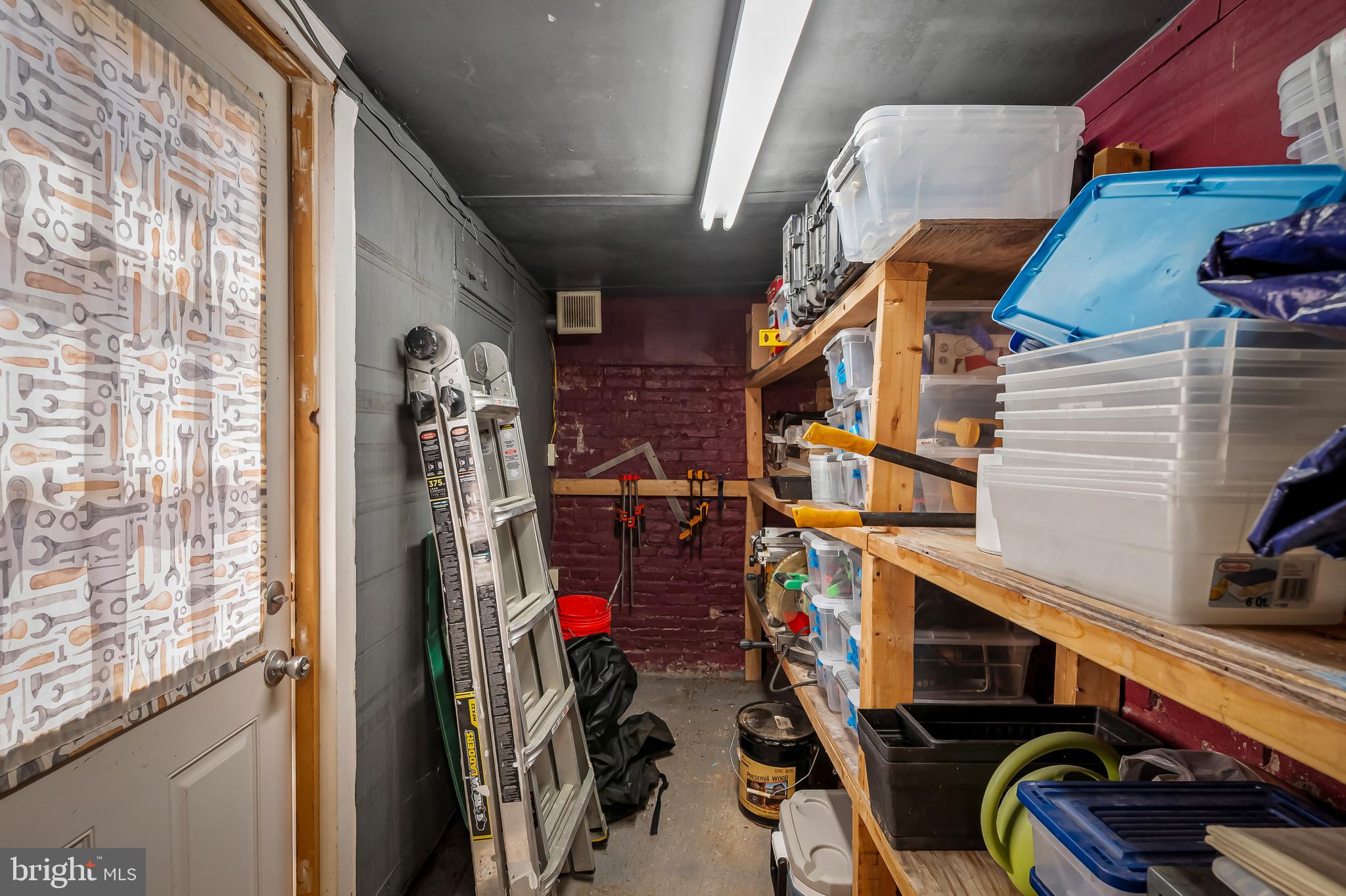 HAMPDEN HISTORIC DISTRICT - Residential