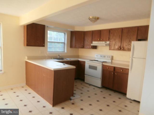 GREENBRIER HILLS - Residential