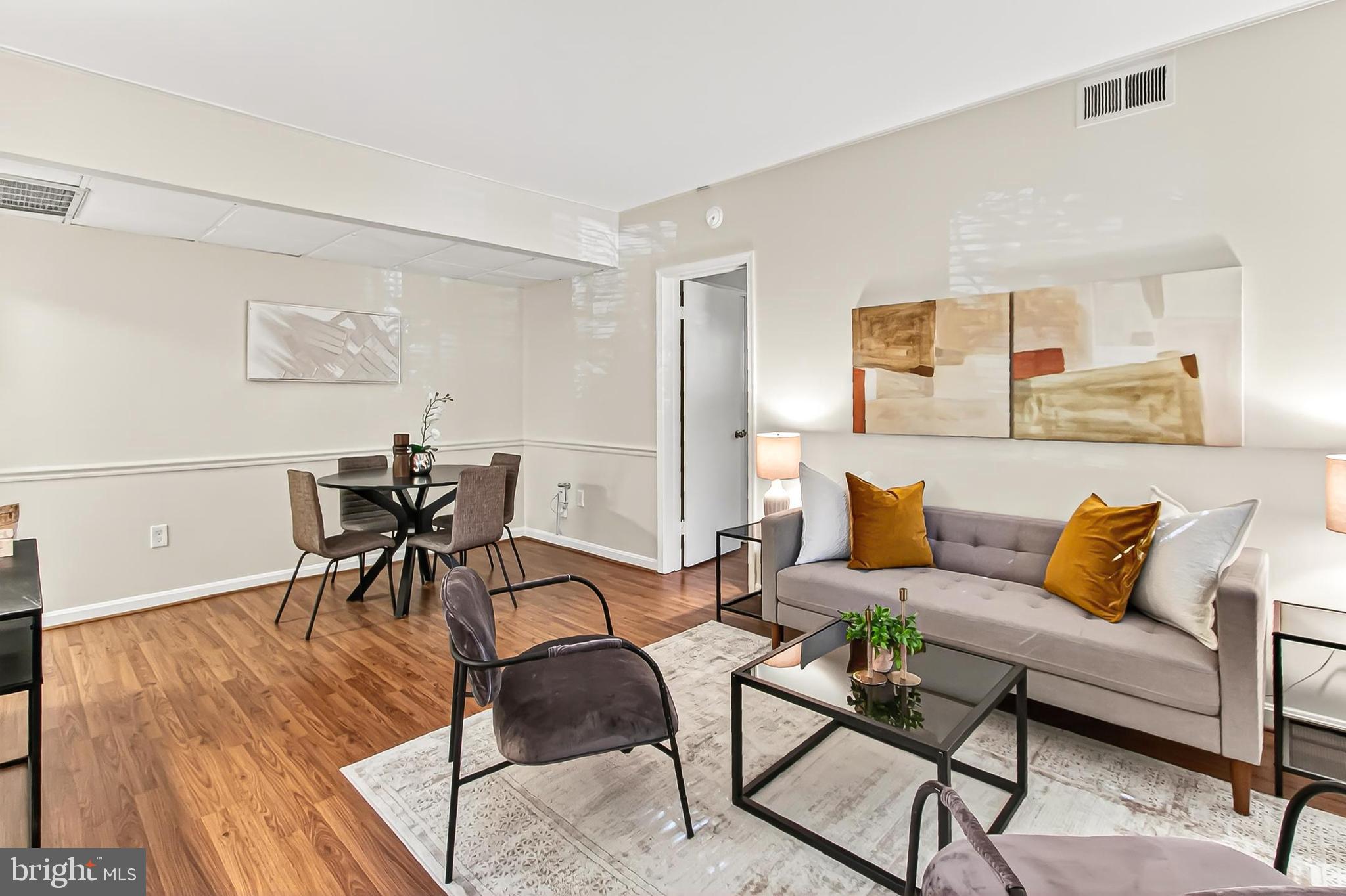 1723 N TROY STREET 8-405