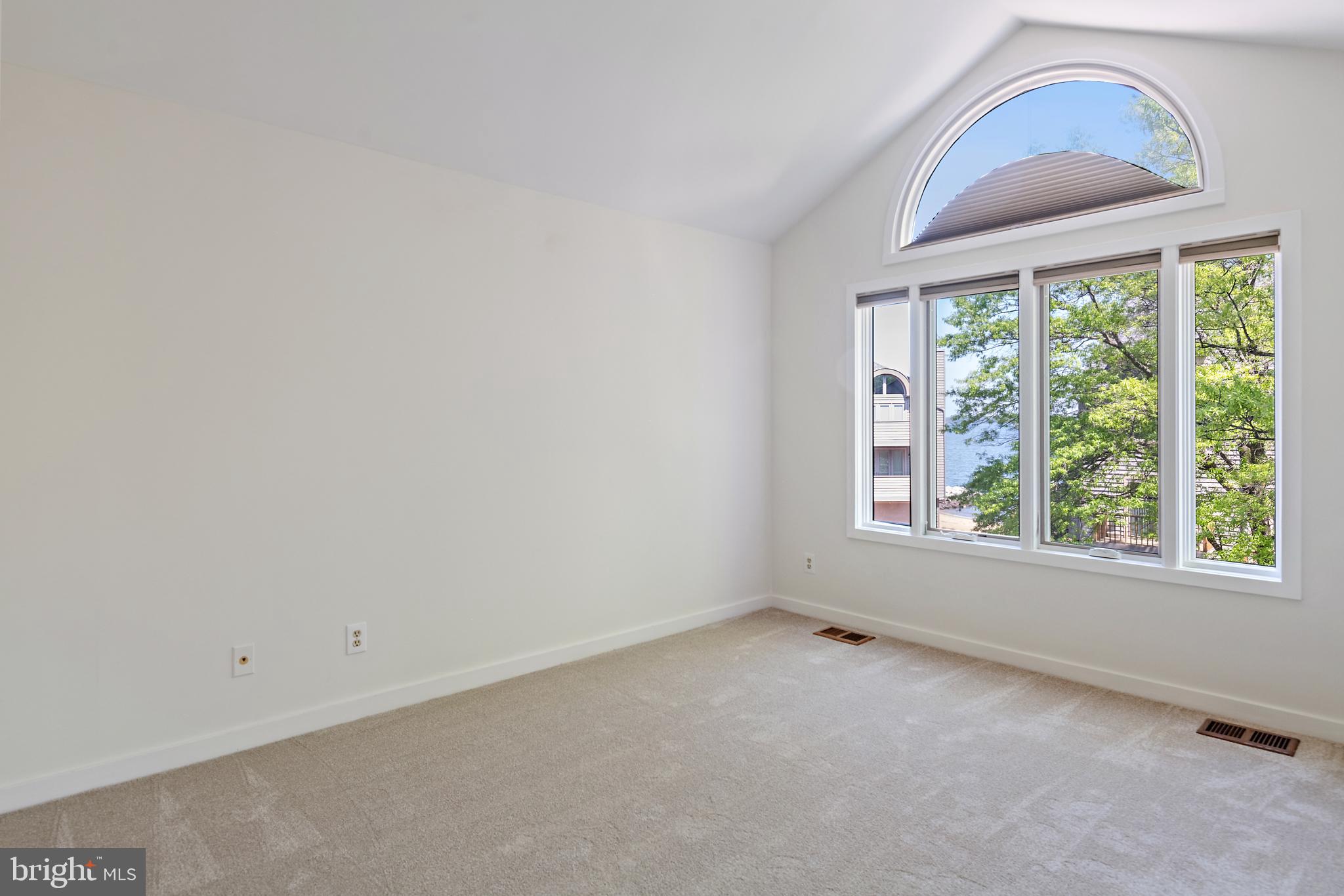 CHESAPEAKE HARBOUR - Residential