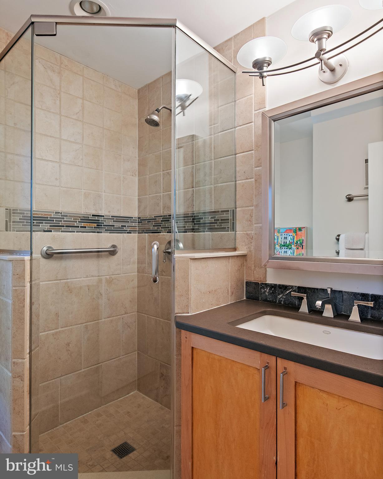 CHESAPEAKE HARBOUR - Residential