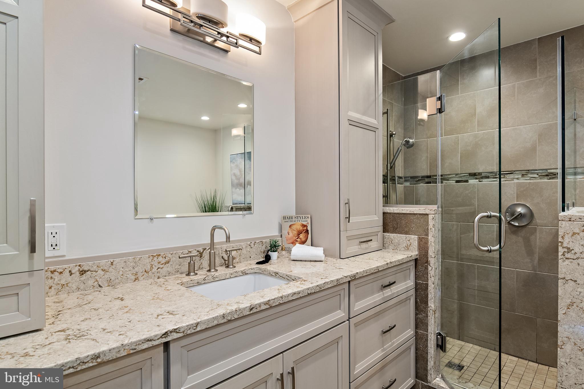 CHESAPEAKE HARBOUR - Residential