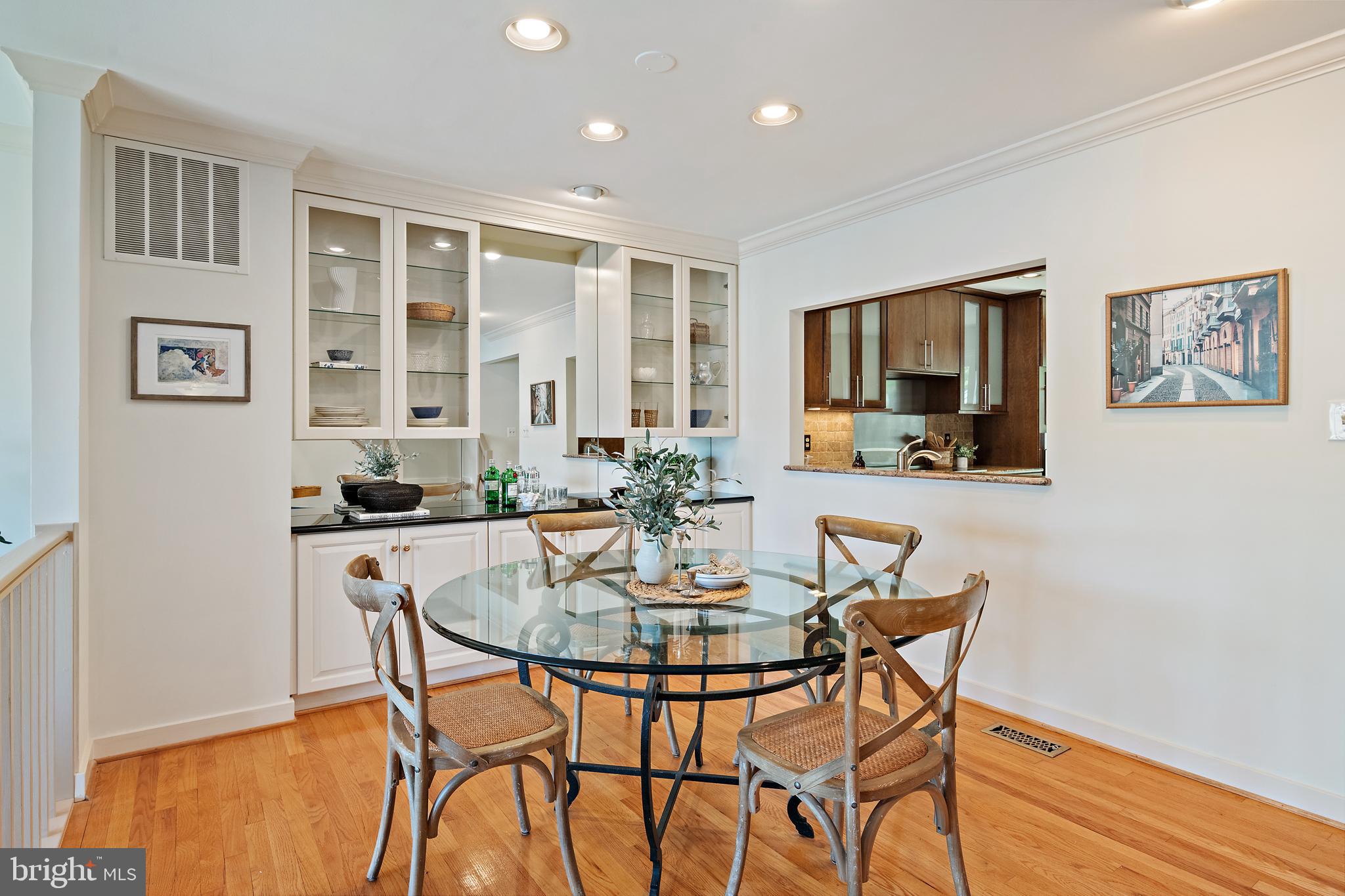 CHESAPEAKE HARBOUR - Residential