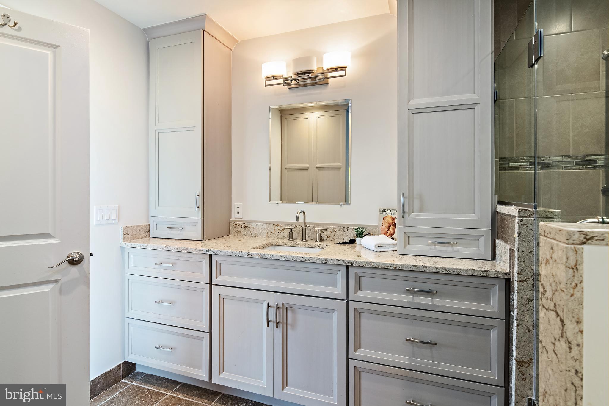 CHESAPEAKE HARBOUR - Residential