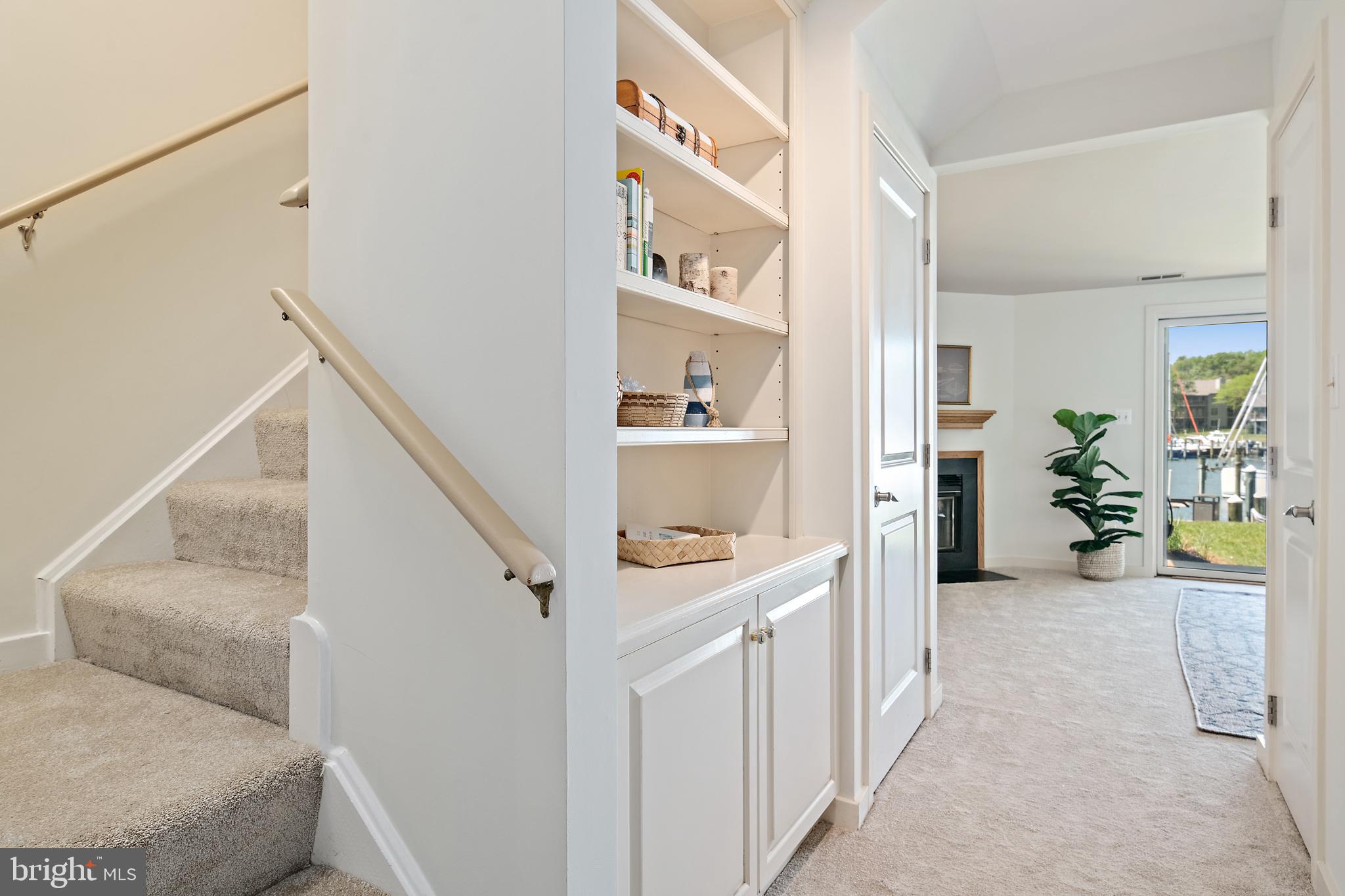 CHESAPEAKE HARBOUR - Residential