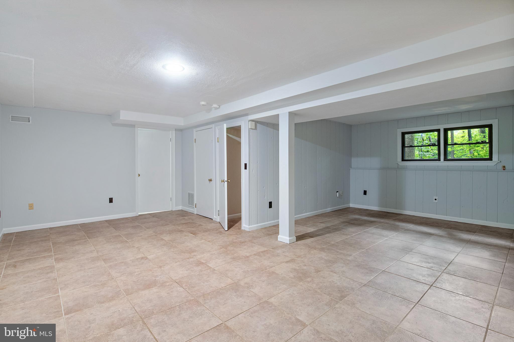 CHESTNUT RIDGE - Residential