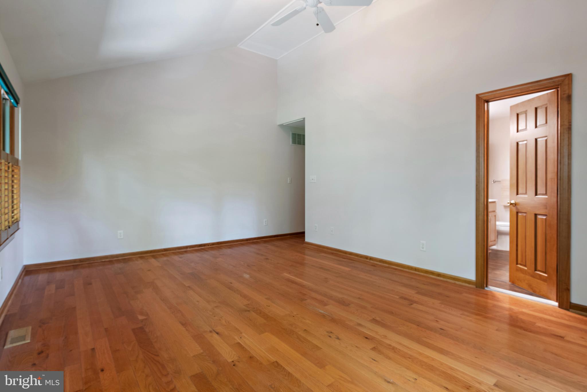 CHESTNUT RIDGE - Residential