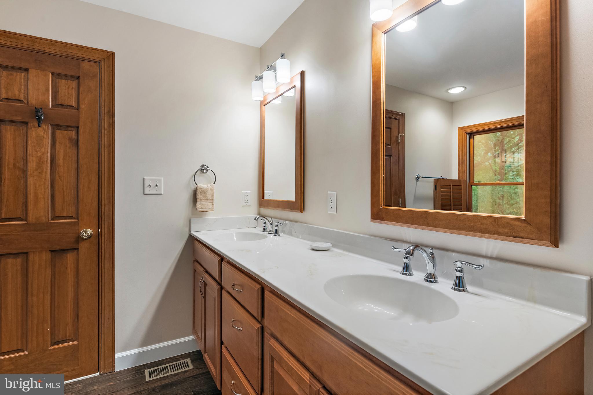 CHESTNUT RIDGE - Residential