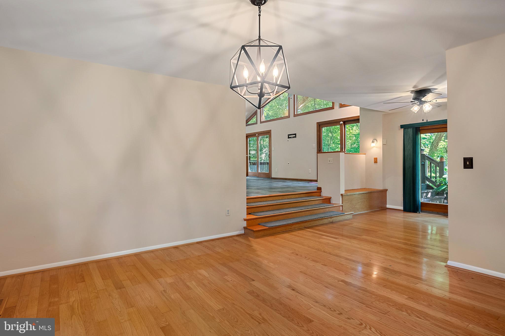 CHESTNUT RIDGE - Residential