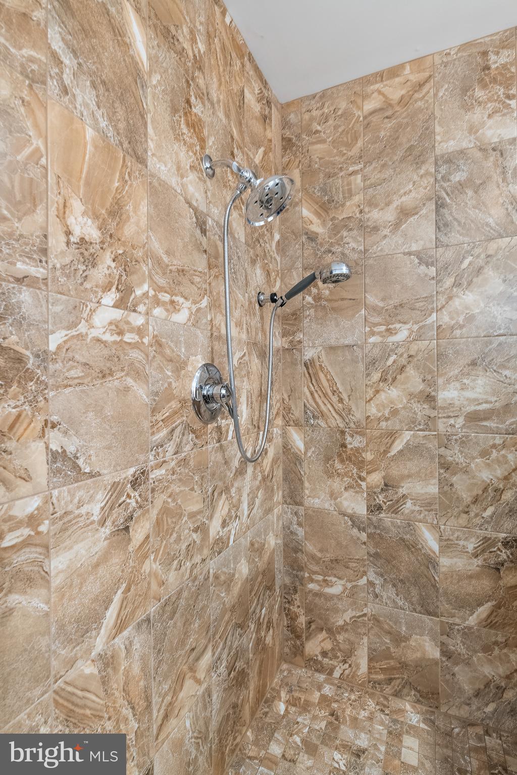 CHESTNUT RIDGE - Residential