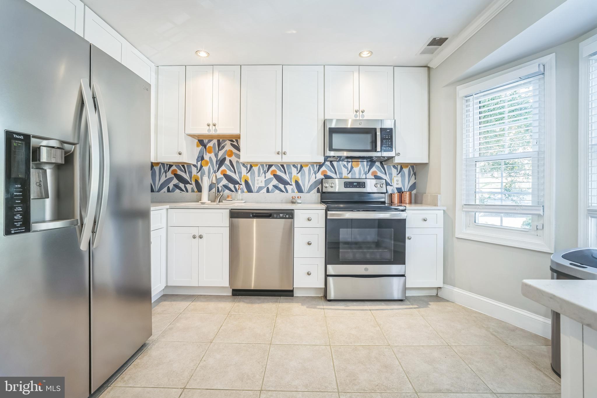 BLAKELEE - Residential