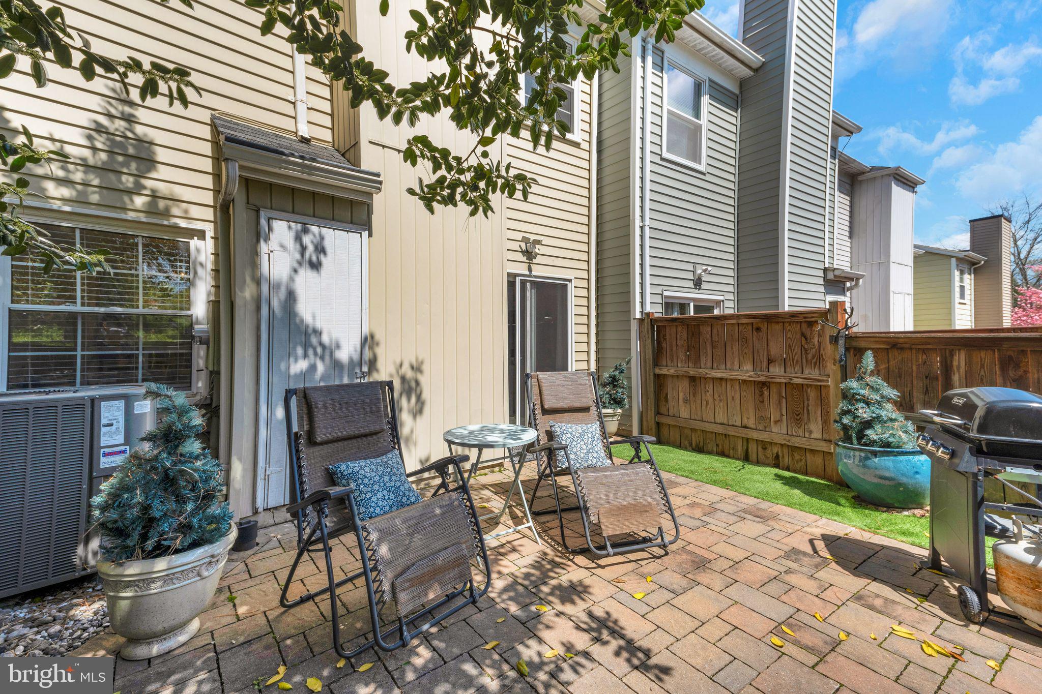 BLAKELEE - Residential