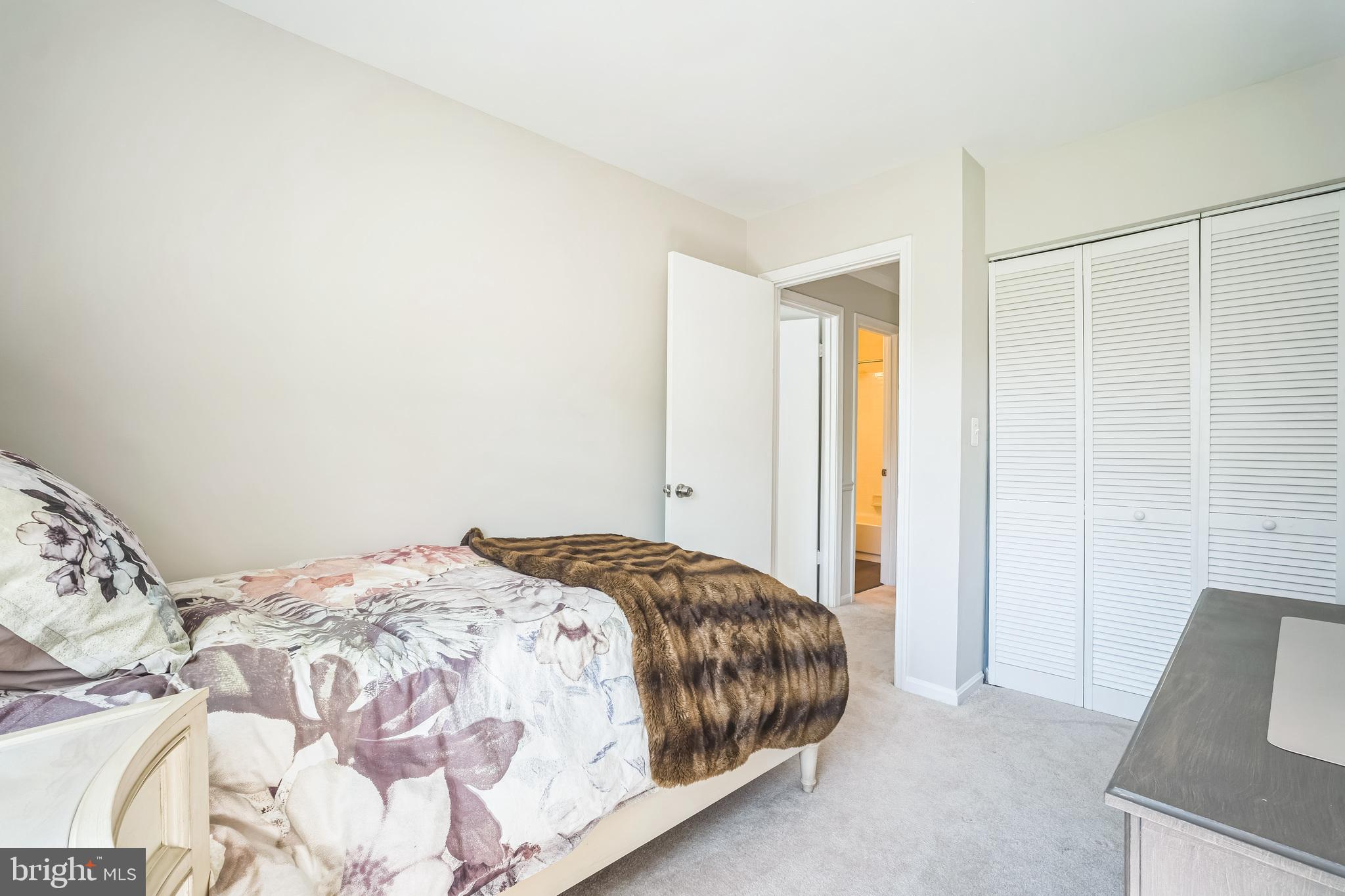 BLAKELEE - Residential