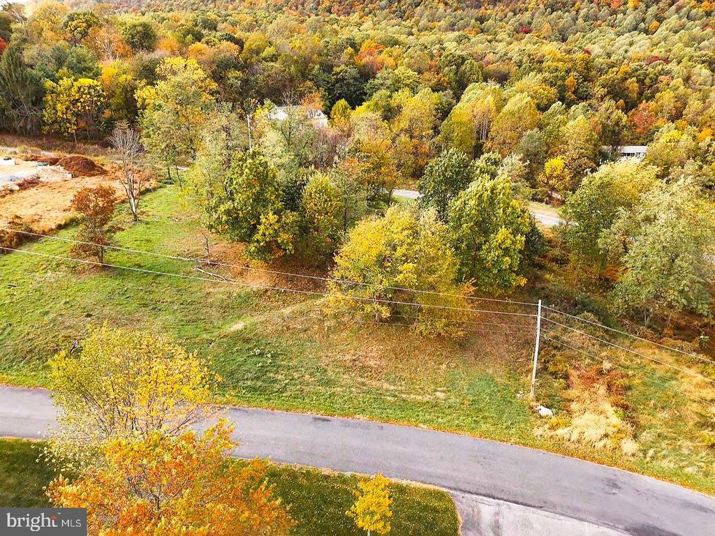 Photo of 35 Warren Trl, FAIRFIELD, PA 17320 (MLS # PAAD2021052)