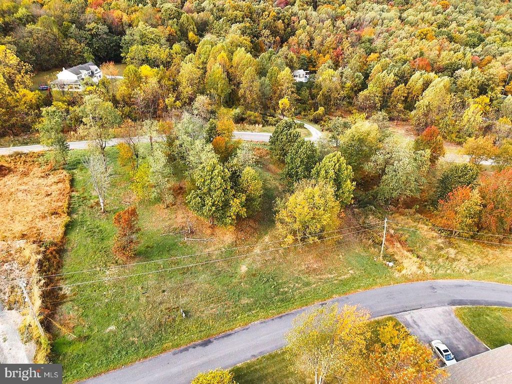 Photo of 35 Warren Trl, FAIRFIELD, PA 17320 (MLS # PAAD2021052)