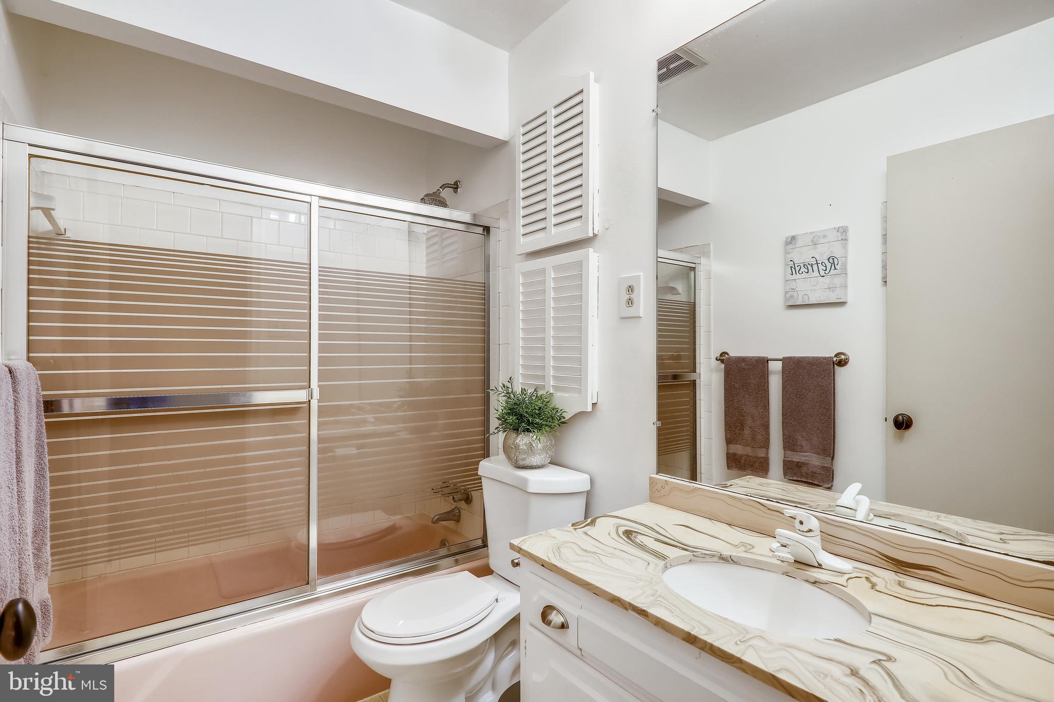 FORT WASHINGTON ESTATES - Residential