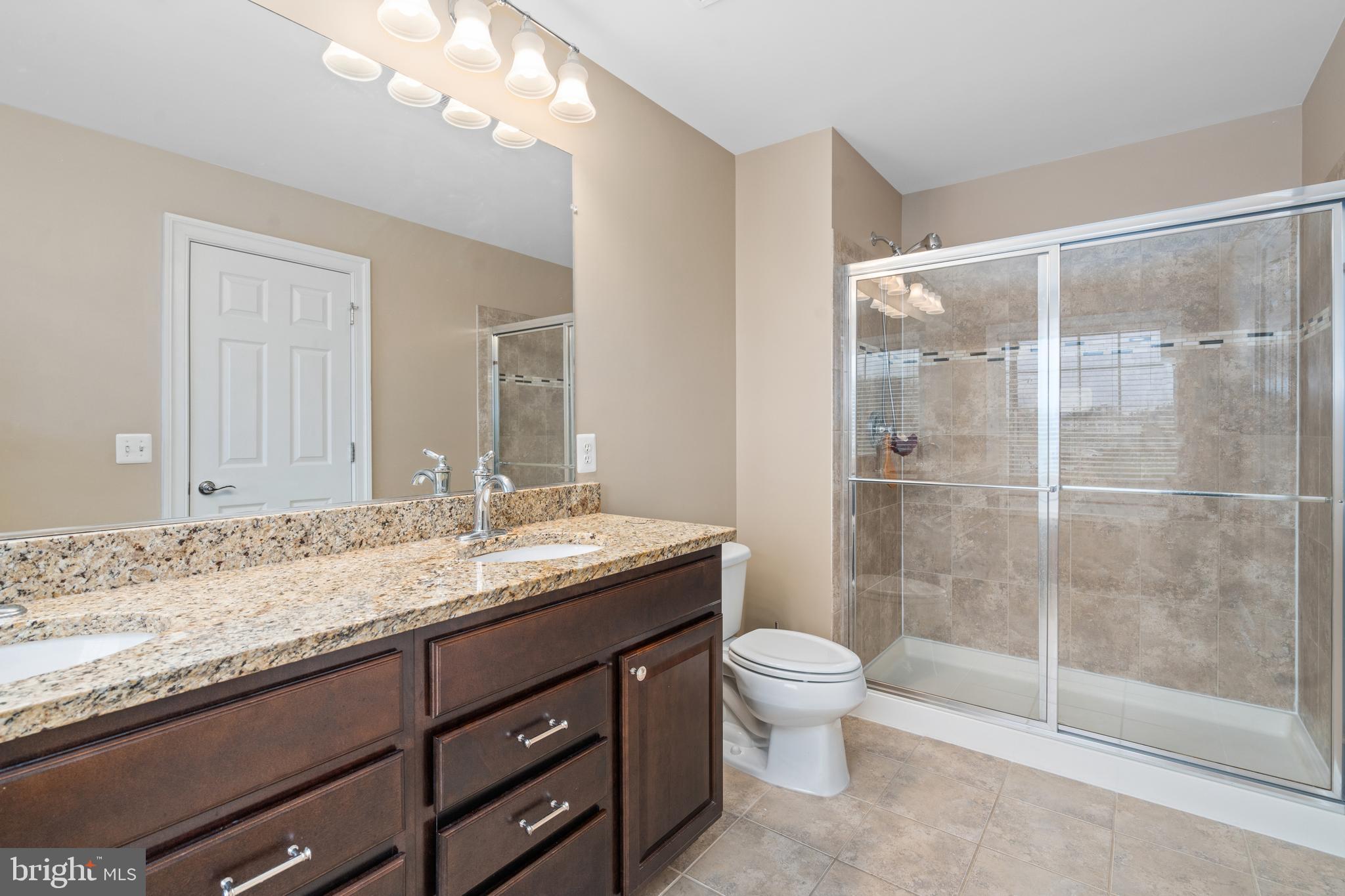 OAKLAWN - Residential