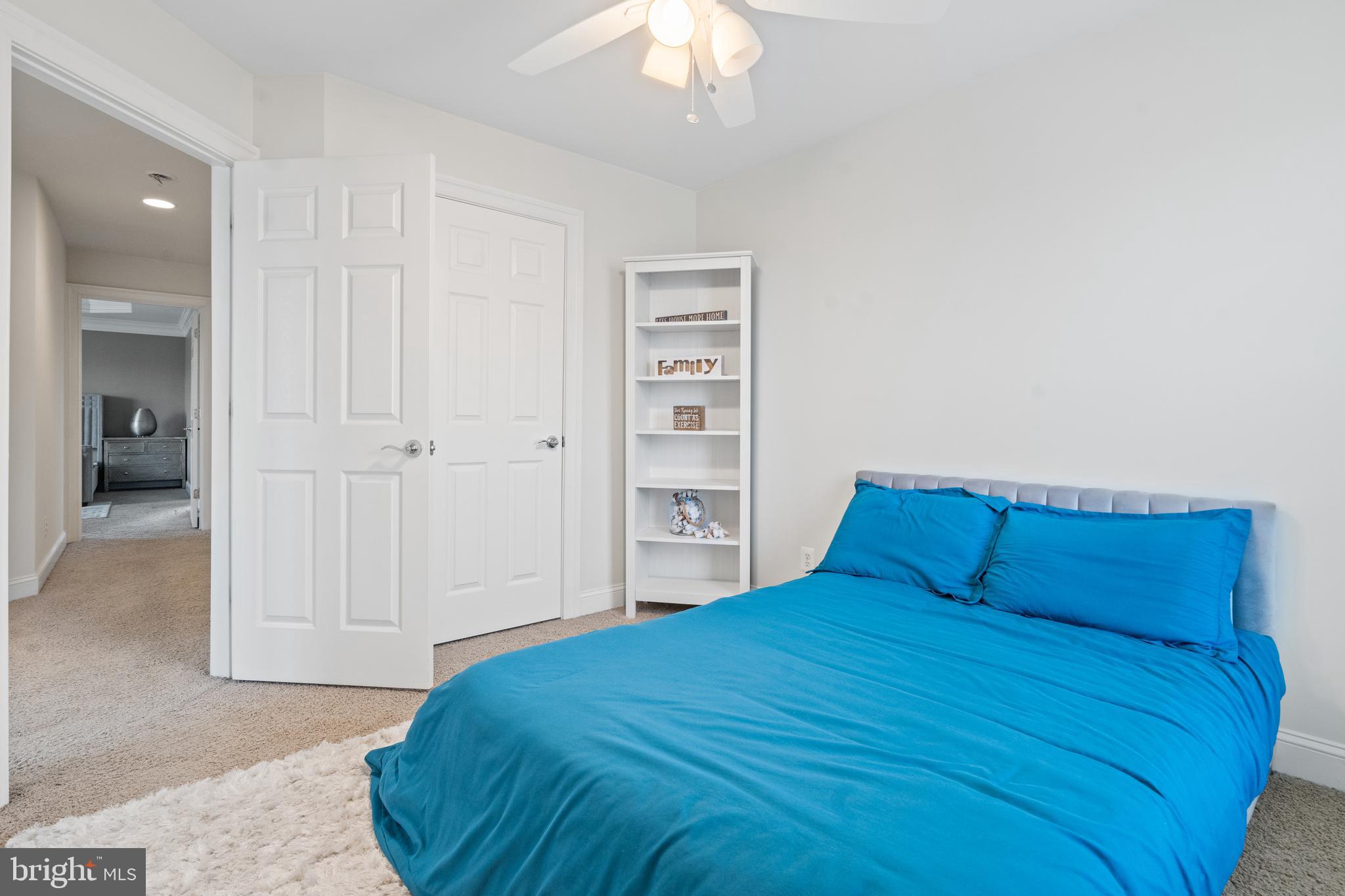 OAKLAWN - Residential