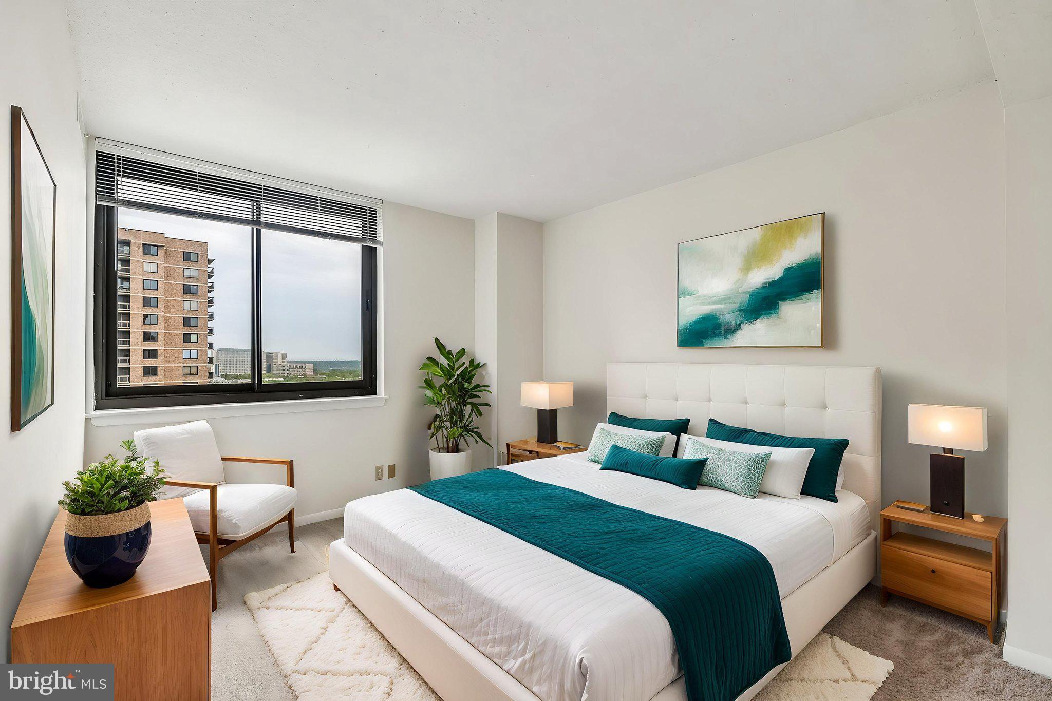 SKYLINE SQUARE CONDO - Residential