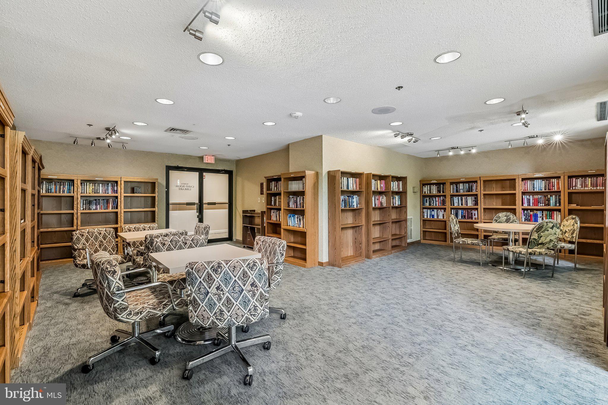 SKYLINE SQUARE CONDO - Residential