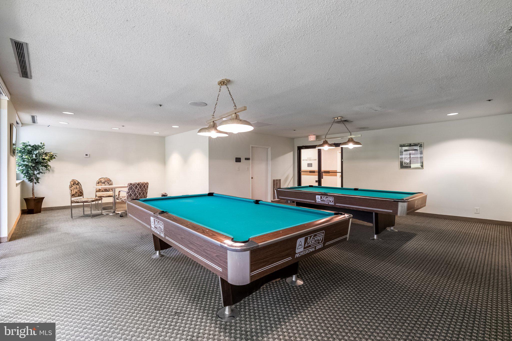 SKYLINE SQUARE CONDO - Residential