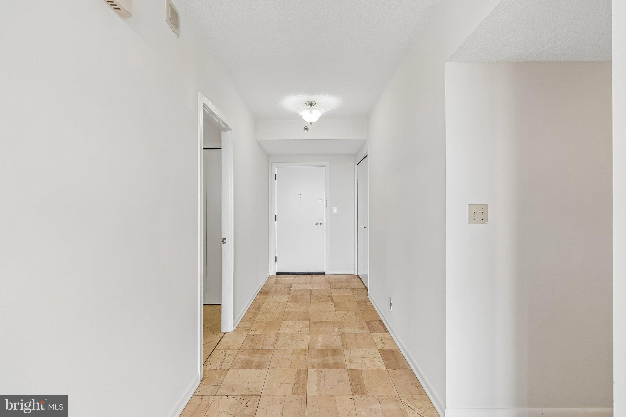 SKYLINE SQUARE CONDO - Residential