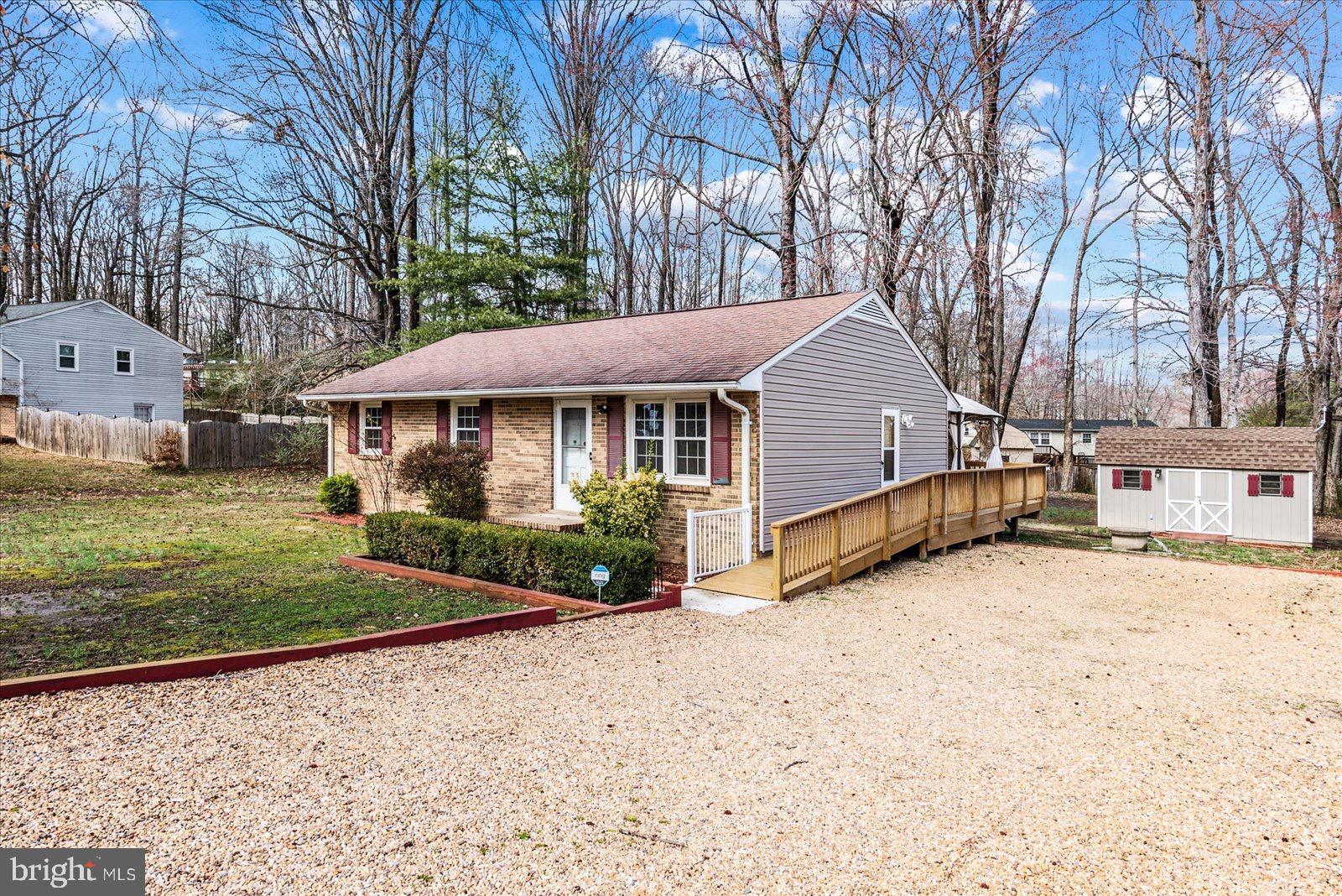 ASHTON VILLAGE - Residential