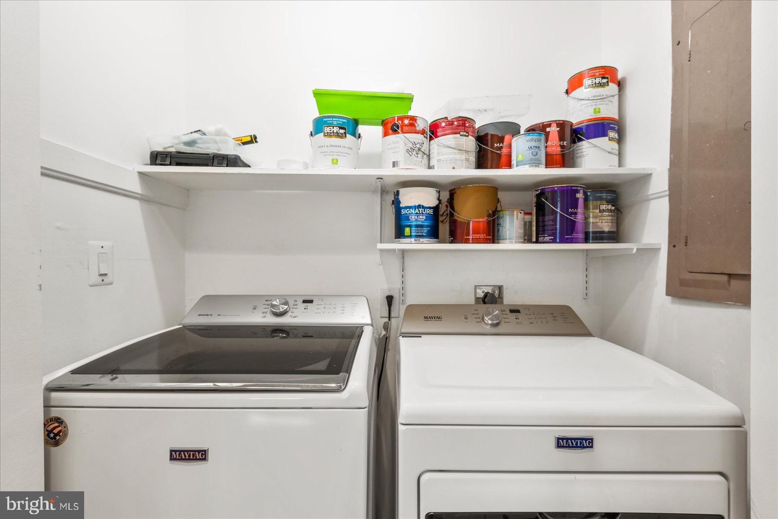 ASHTON VILLAGE - Residential