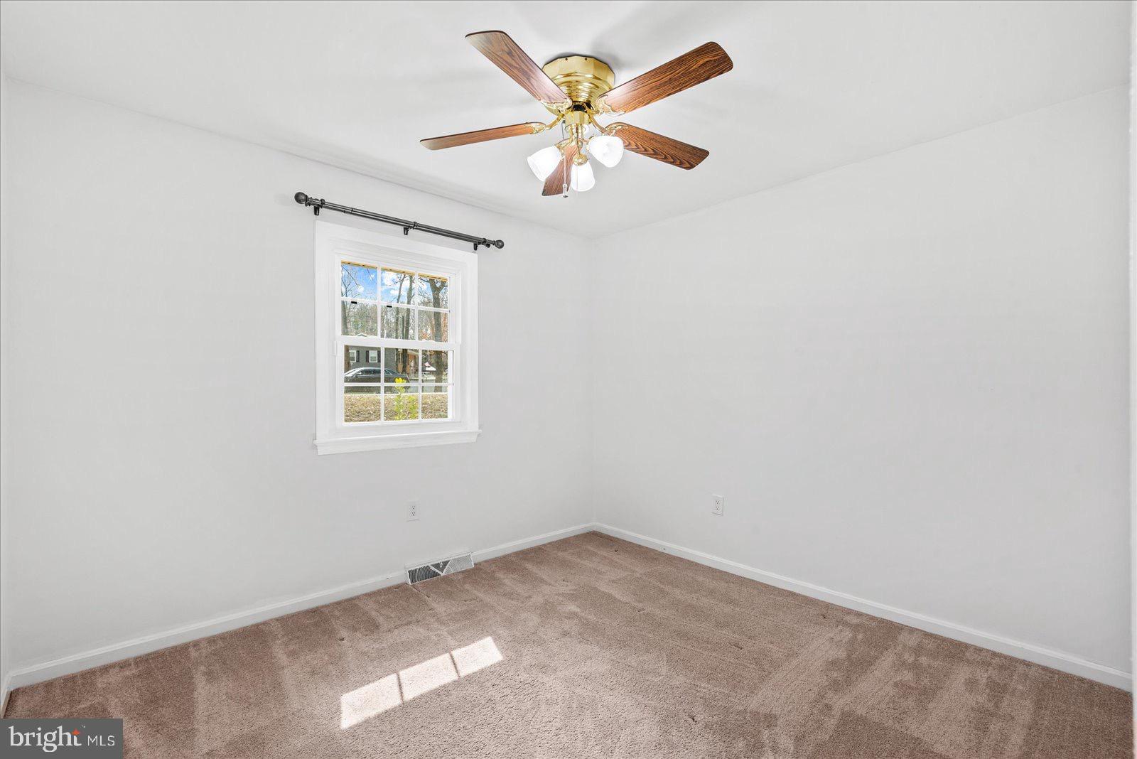 ASHTON VILLAGE - Residential