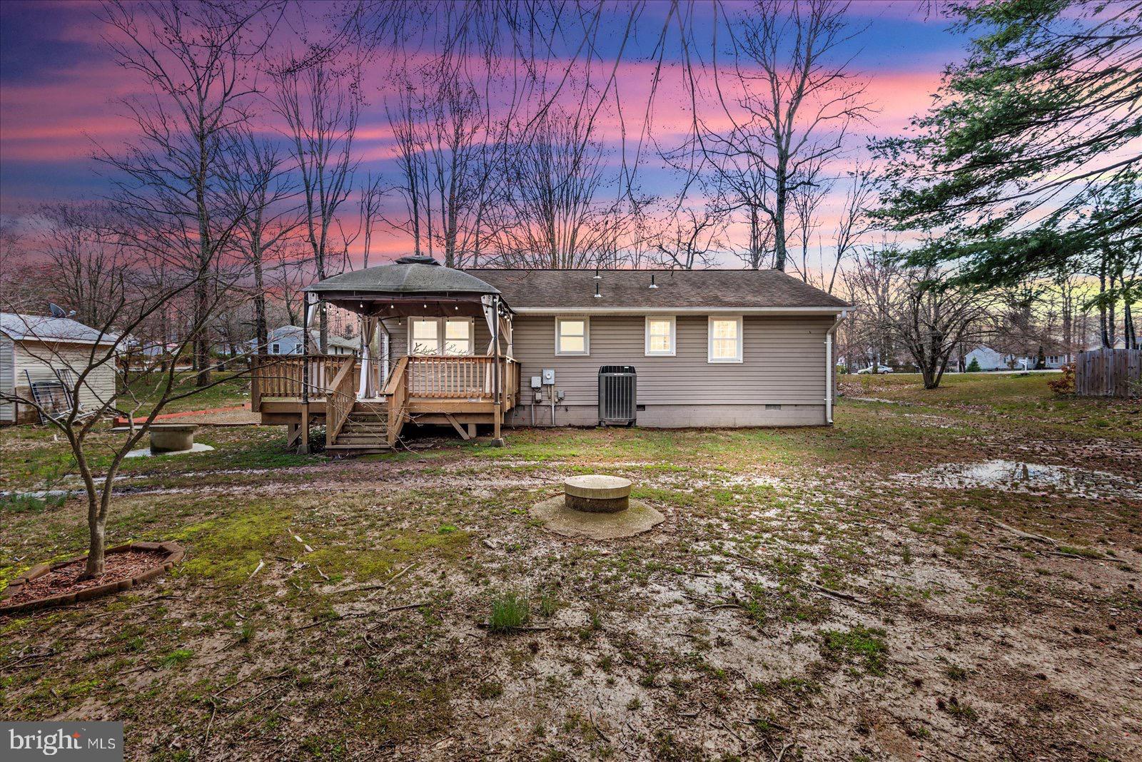 ASHTON VILLAGE - Residential