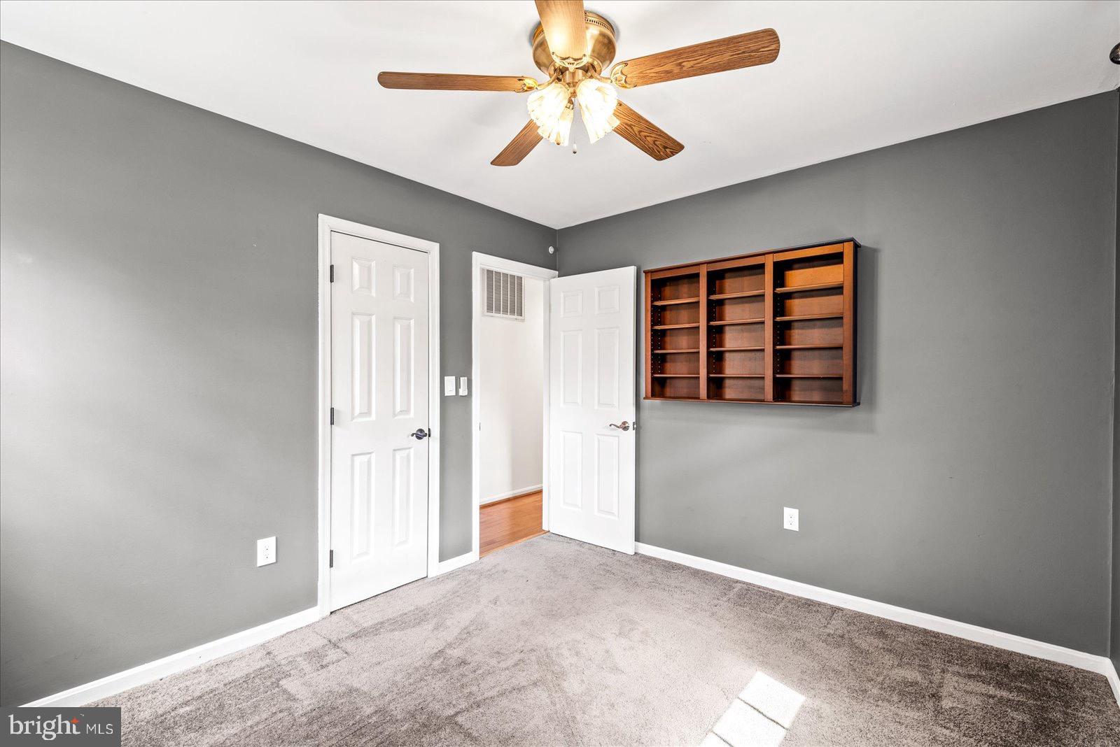 ASHTON VILLAGE - Residential