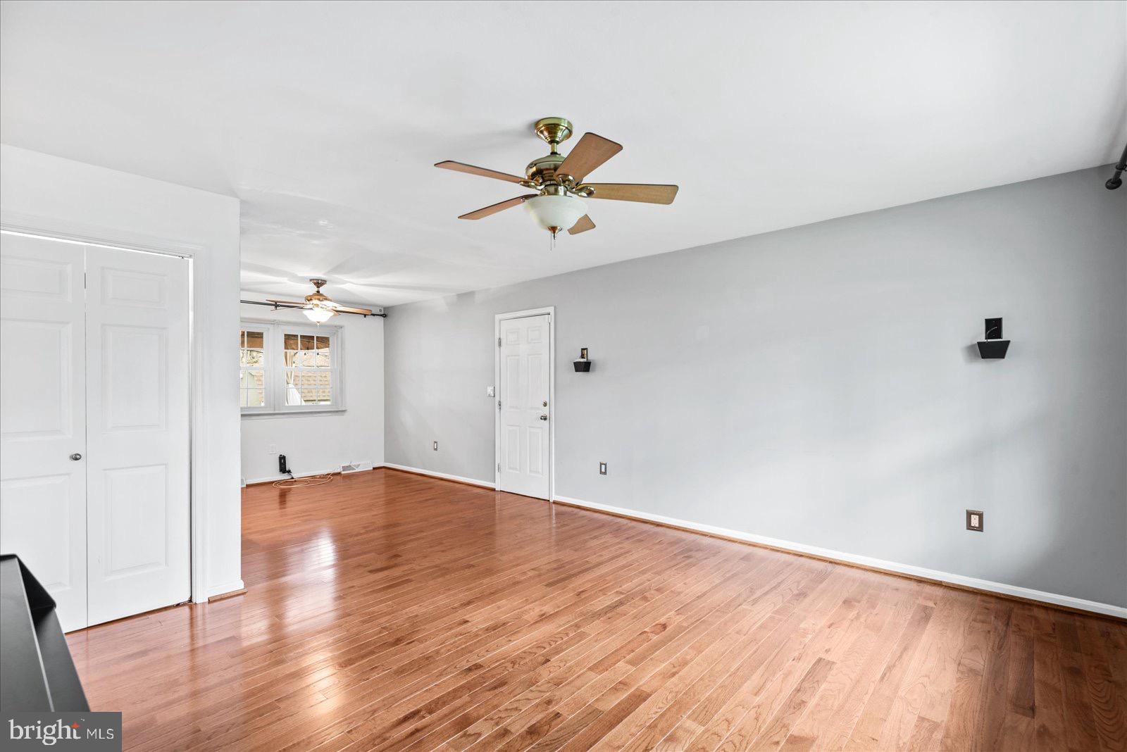 ASHTON VILLAGE - Residential