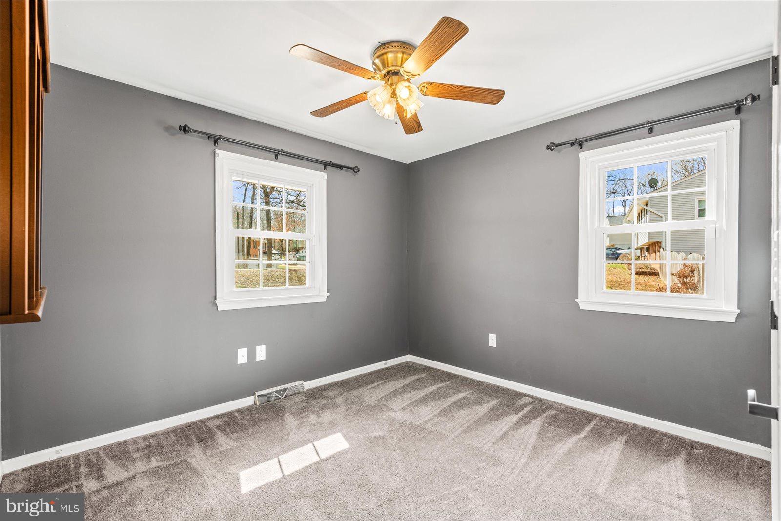 ASHTON VILLAGE - Residential