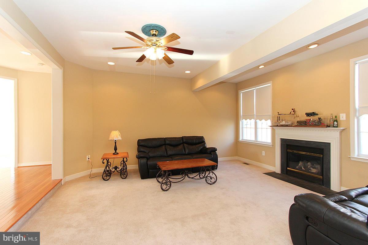 DALE CITY - Residential