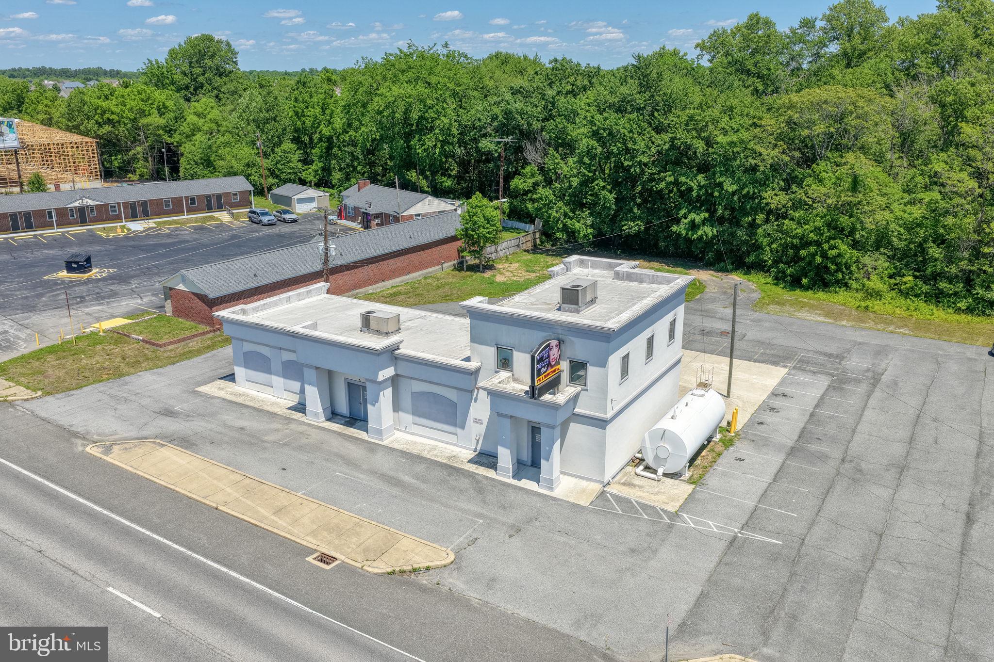4167 S DUPONT BOULEVARD