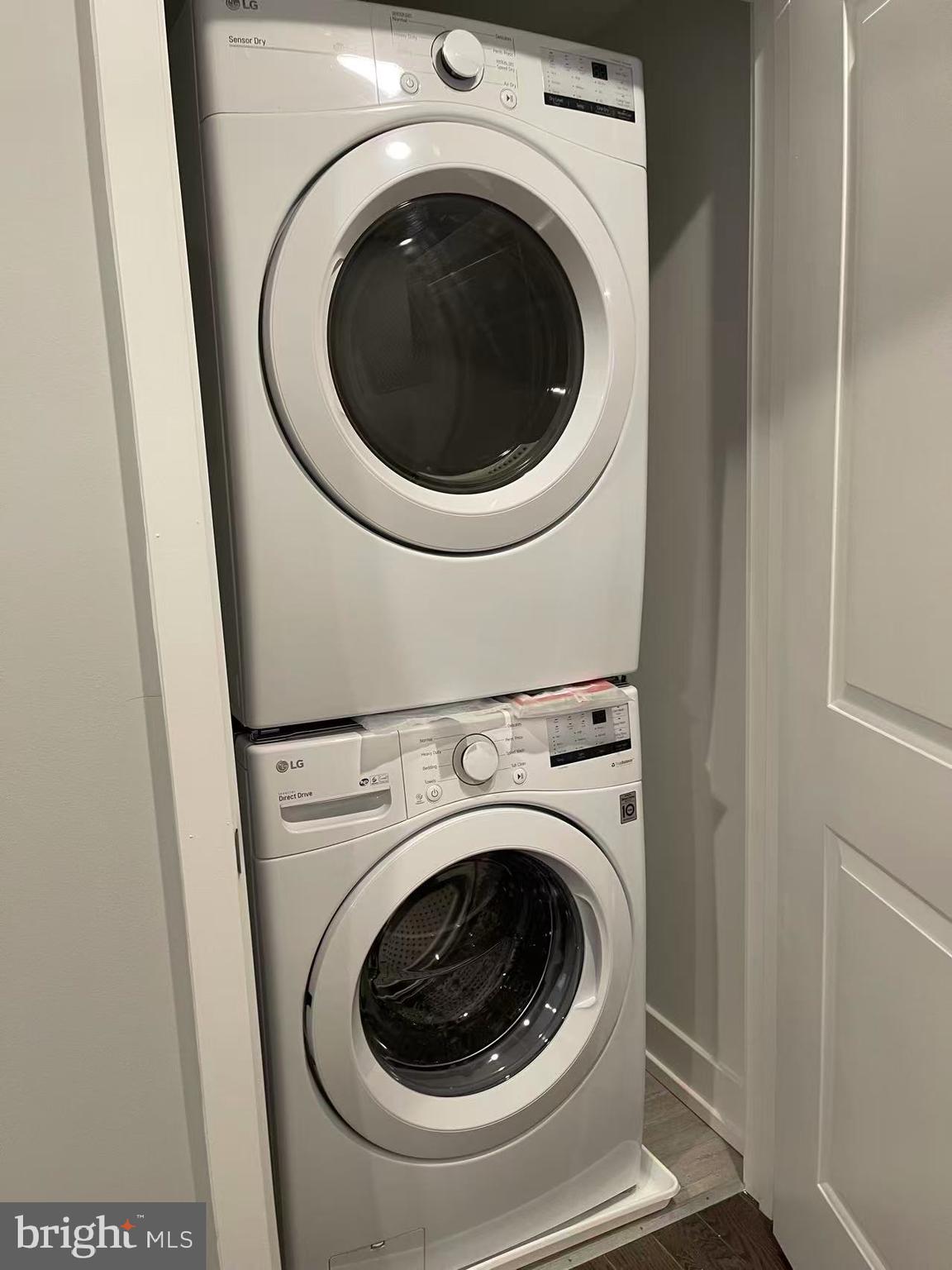 FRANCISVILLE - Residential Lease