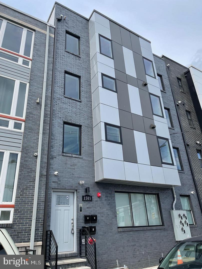 FRANCISVILLE - Residential Lease