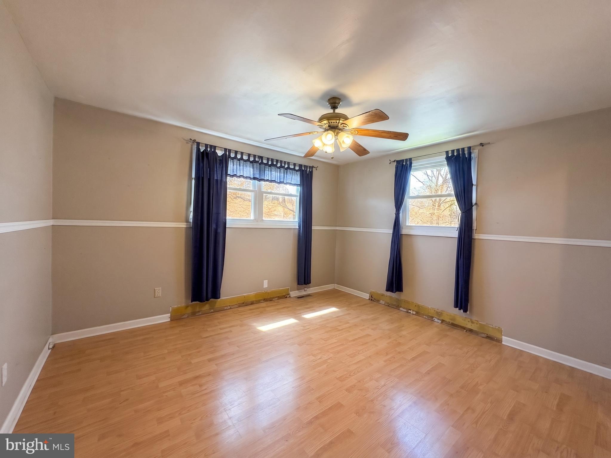 MIDDLETOWN - Residential