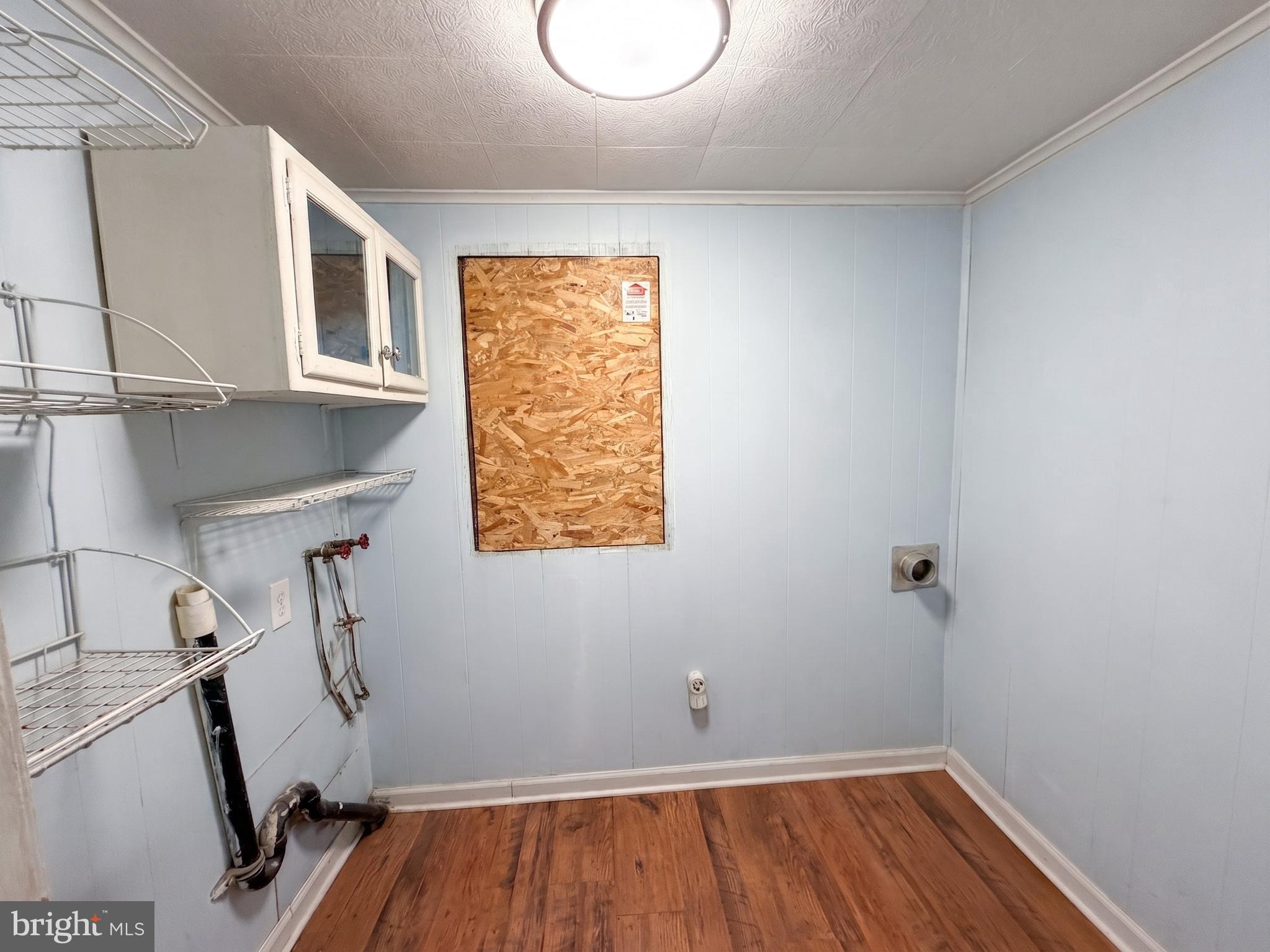 MIDDLETOWN - Residential