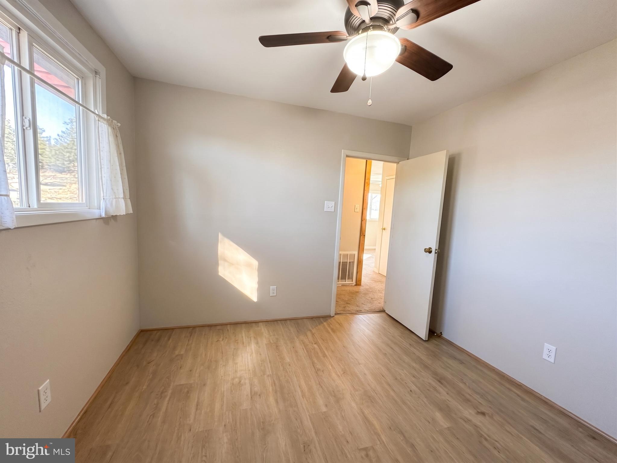 MIDDLETOWN - Residential