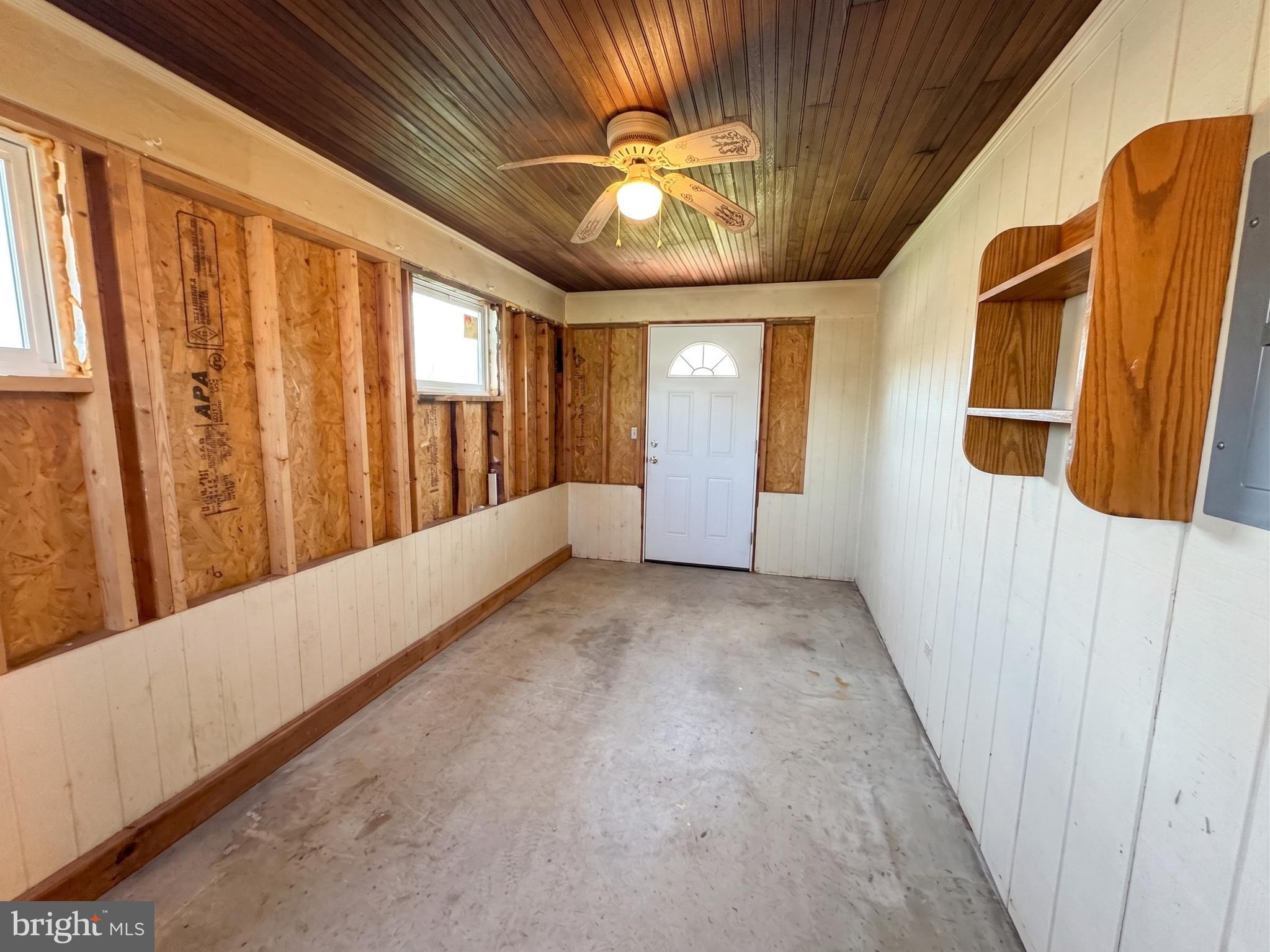 MIDDLETOWN - Residential